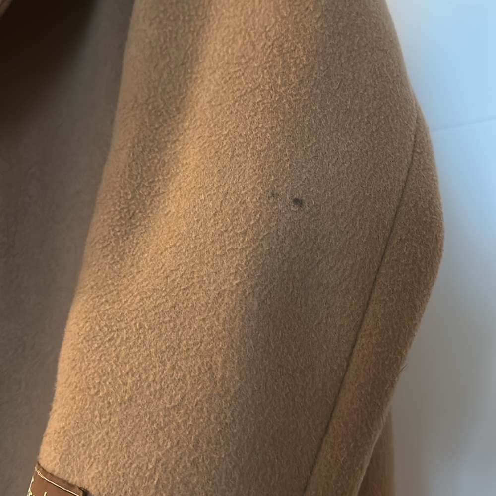 Aritzia The Only Mid Coat - Picture 9 of 9